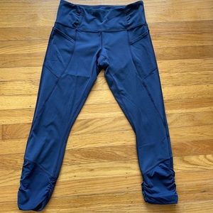 Lululemon / Cropped leggings w pockets
